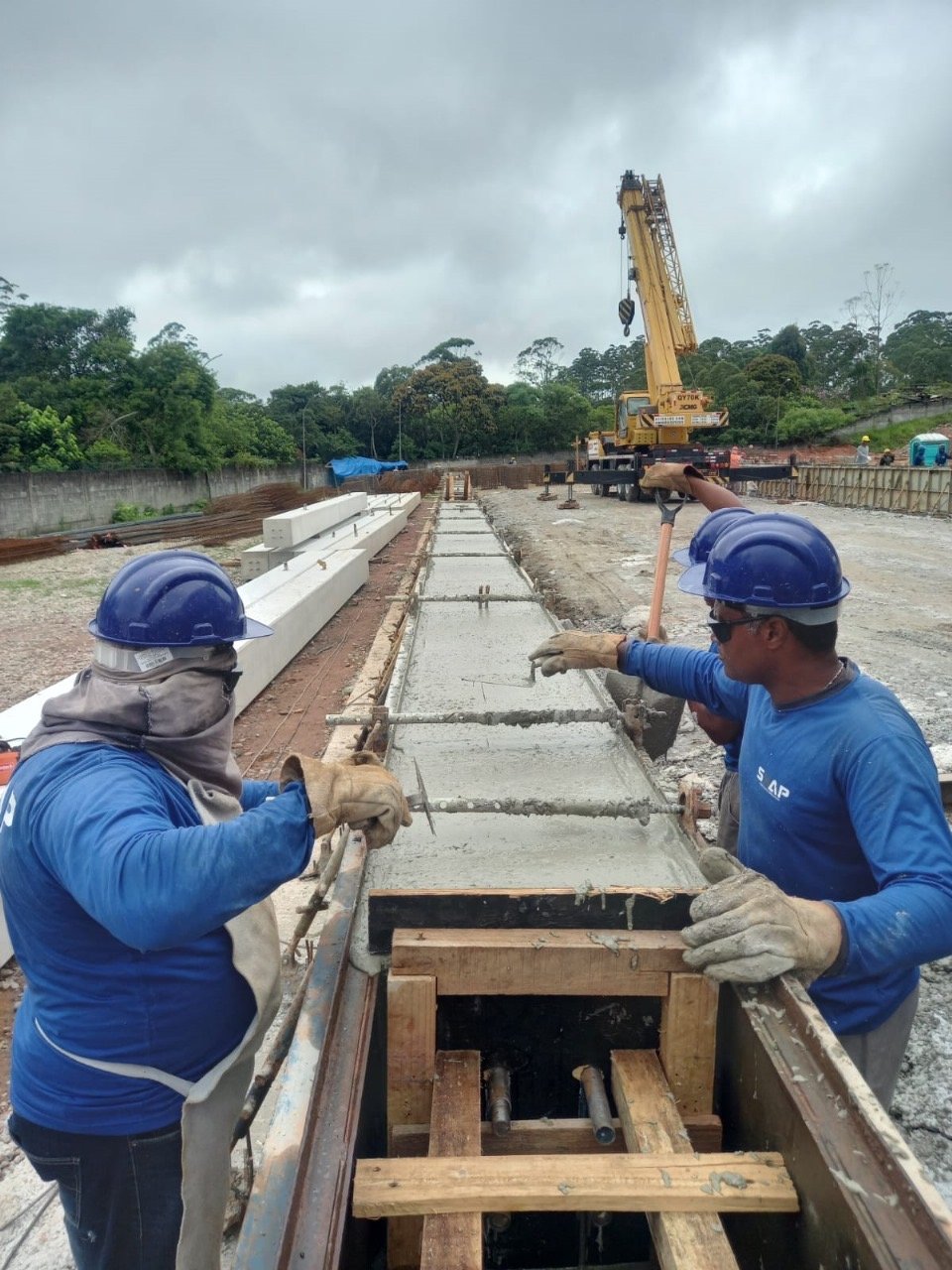 FABRICAÇÃO DE PRE MOLDADO IN LOCO